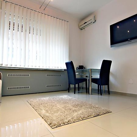 City Centre Apartment Novi Sad Extérieur photo